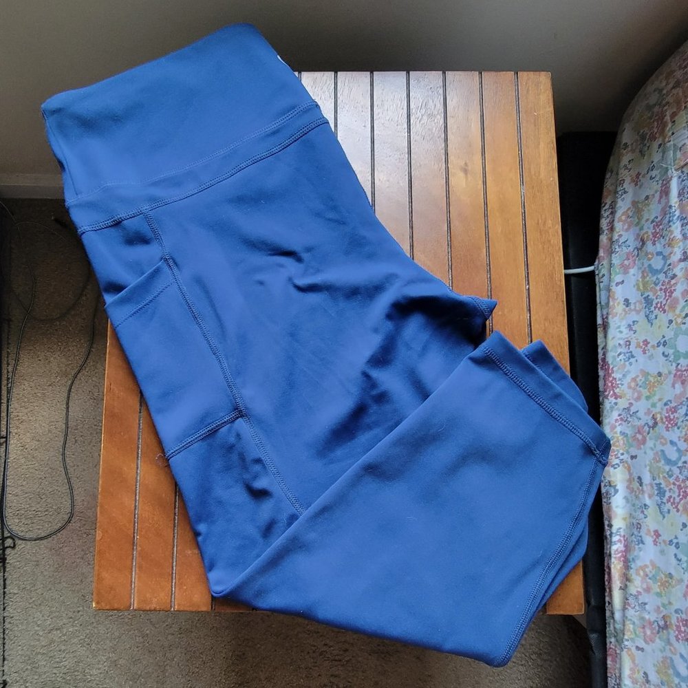 Blue Zyia 3/4 Leggings with pocket - 16/18